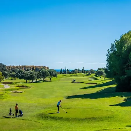 Pula Golf سون سيرفيرا