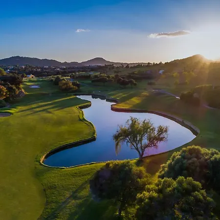 فندق Pula Golf سون سيرفيرا