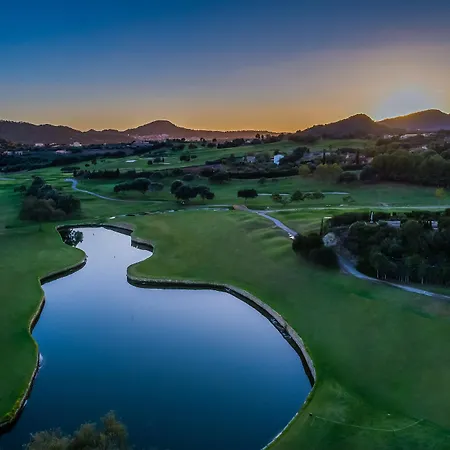 Pula Golf Hotel 4*